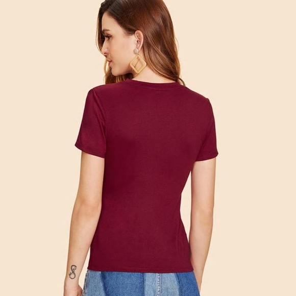 💕HOST PICK💕Maroon Elegant Geo Cut Out T Shirt - Picture 4 of 5
